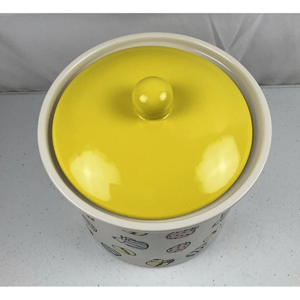 Peanuts Snoopy Easter Spring Cookie Jar Canister With Yellow Lid